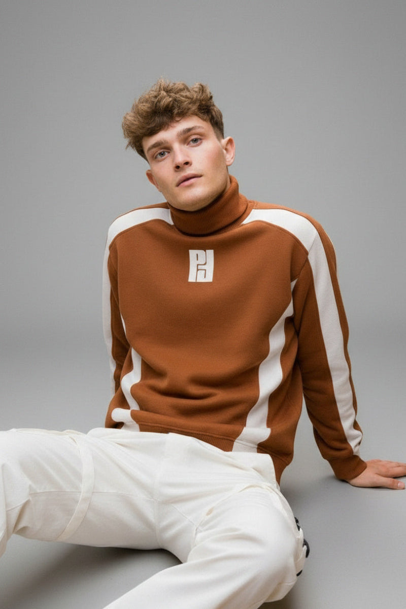 Core Line Sweatshirt - Brown